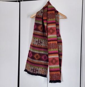 Softer Than Cashmere D&Y Soft Knit Scarf with Multicolor Pattern